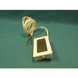 -40 - +280°C Hőmérő digitális elemes (fehér) EGYSZERŰ HŰTŐ / RENDELÉSRE