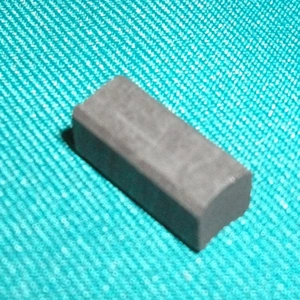 6,3x6,3x15 mm EG20 Szénkefe, vezeték nélküli B & D ipari kéziszerszámgép (1cs=2db) /RENDELÉSRE