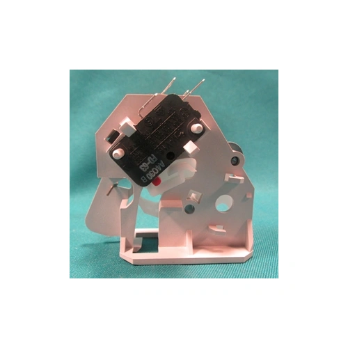 Ajtózár alsó (eredeti) WHIRLPOOL mikrohullámú sütő / RENDELÉSRE