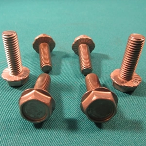 Csavar, dobtengely (eredeti) PANASONIC mosógép 6db/csomag / RENDELÉSRE