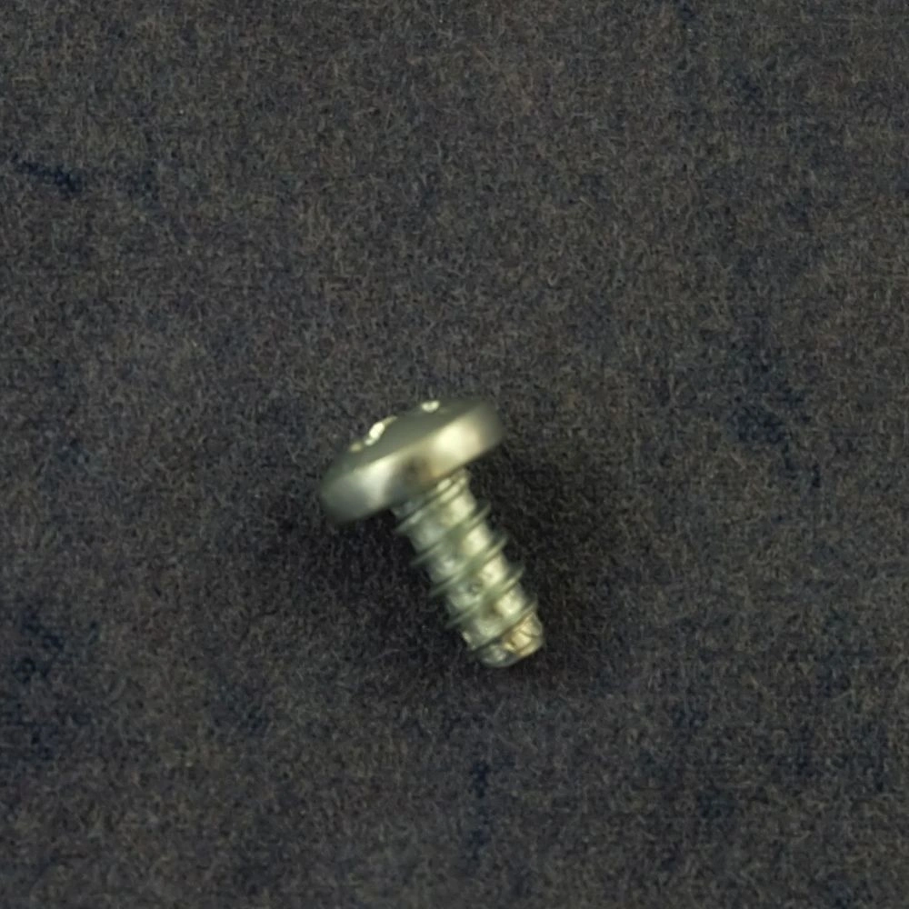 Csavar, tető (eredeti) GORENJE/MORA tűzhely / RENDELÉSRE