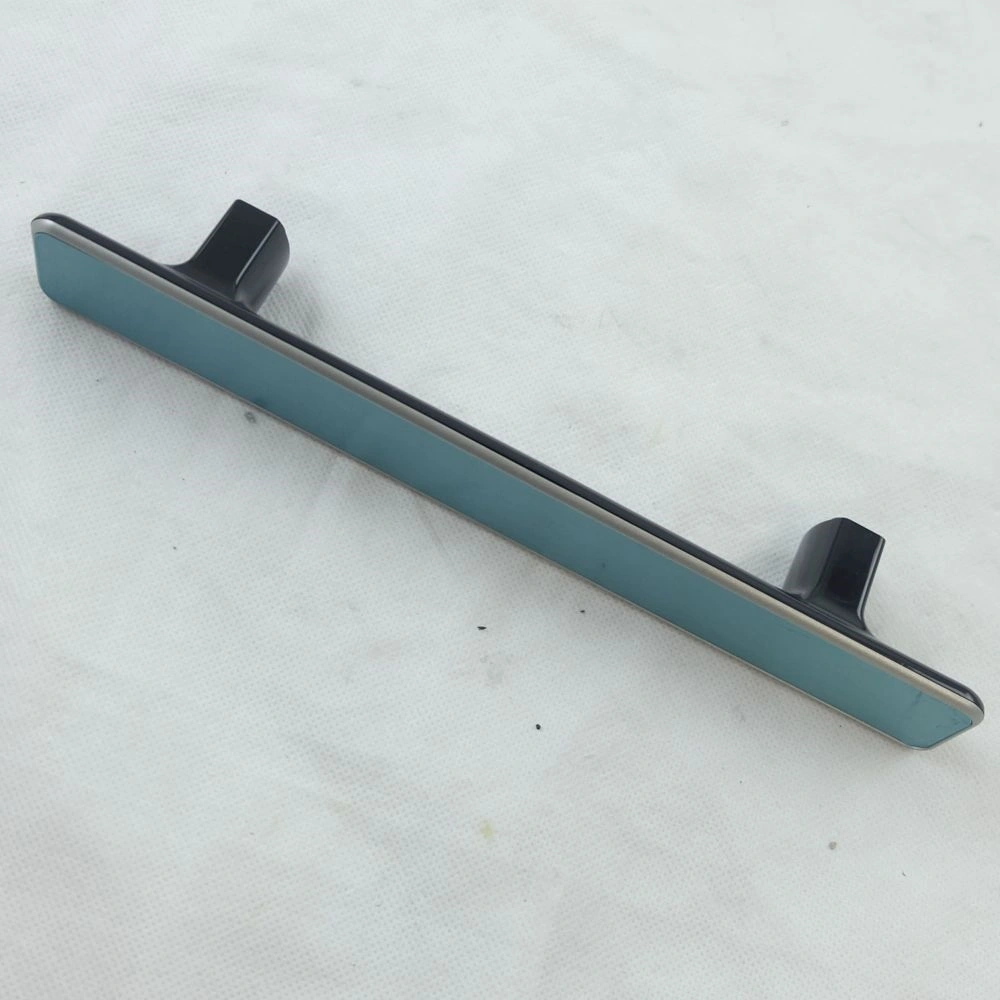 Fogantyú (eredeti) WHIRLPOOL / INDESIT mikrohullámú sütő / RENDELÉSRE