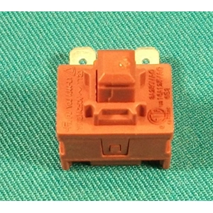 Kapcsoló (ki-be) PROGRESS pl.: PCS730 porszívó / RENDELÉSRE