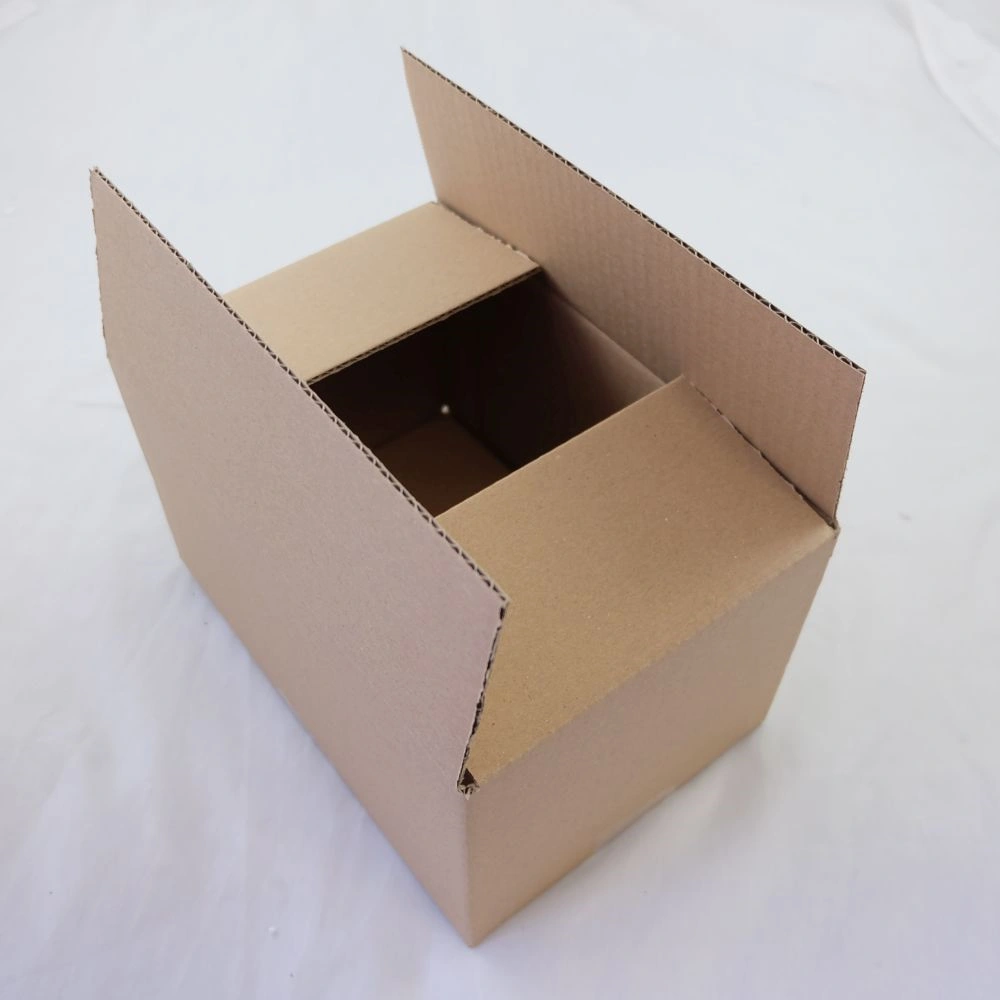 Kartondoboz csomagoláshoz 240x160x130mm /Szivattyúkhoz