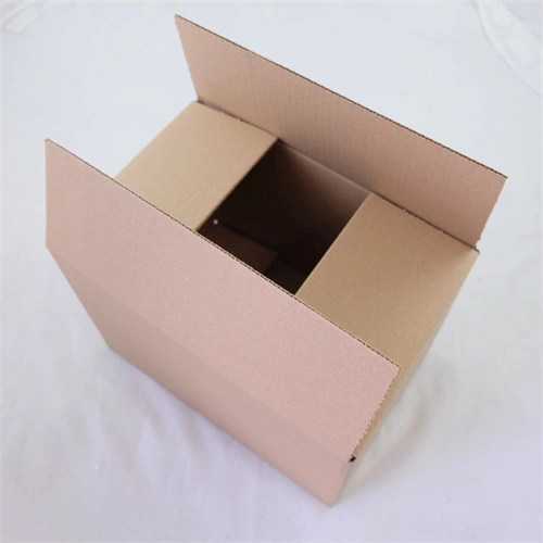 Kartondoboz csomagoláshoz 300x200x200mm /Kompresszorhoz 10db/cs