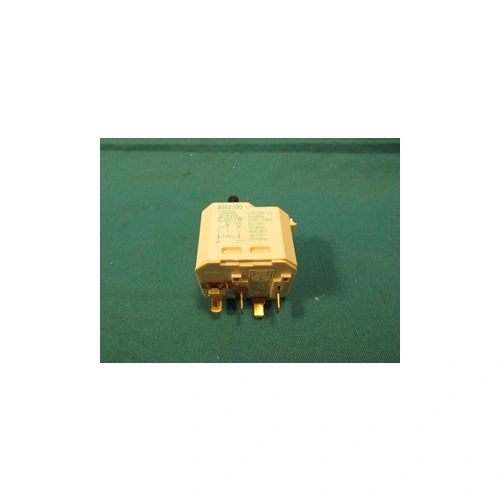 Nyomókapcsoló (eredeti) WHIRLPOOL szárítógép / RENDELÉSRE