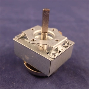 Órakapcsoló (eredeti) WHIRLPOOL tűzhely /RENDELÉSRE