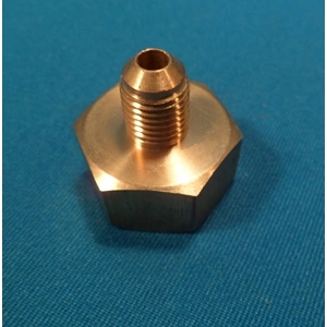 Szervizcsaptelep csatlakozó 12 kg-os palackra (R134) (a vége a szerviz csatlakozóra megy rá) / RENDELÉSRE