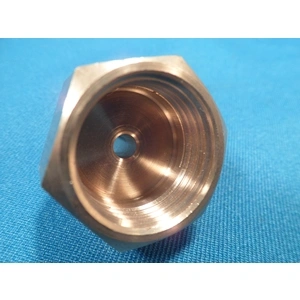 Szervizcsaptelep csatlakozó 12 kg-os palackra (R134) (a vége a szerviz csatlakozóra megy rá) / RENDELÉSRE