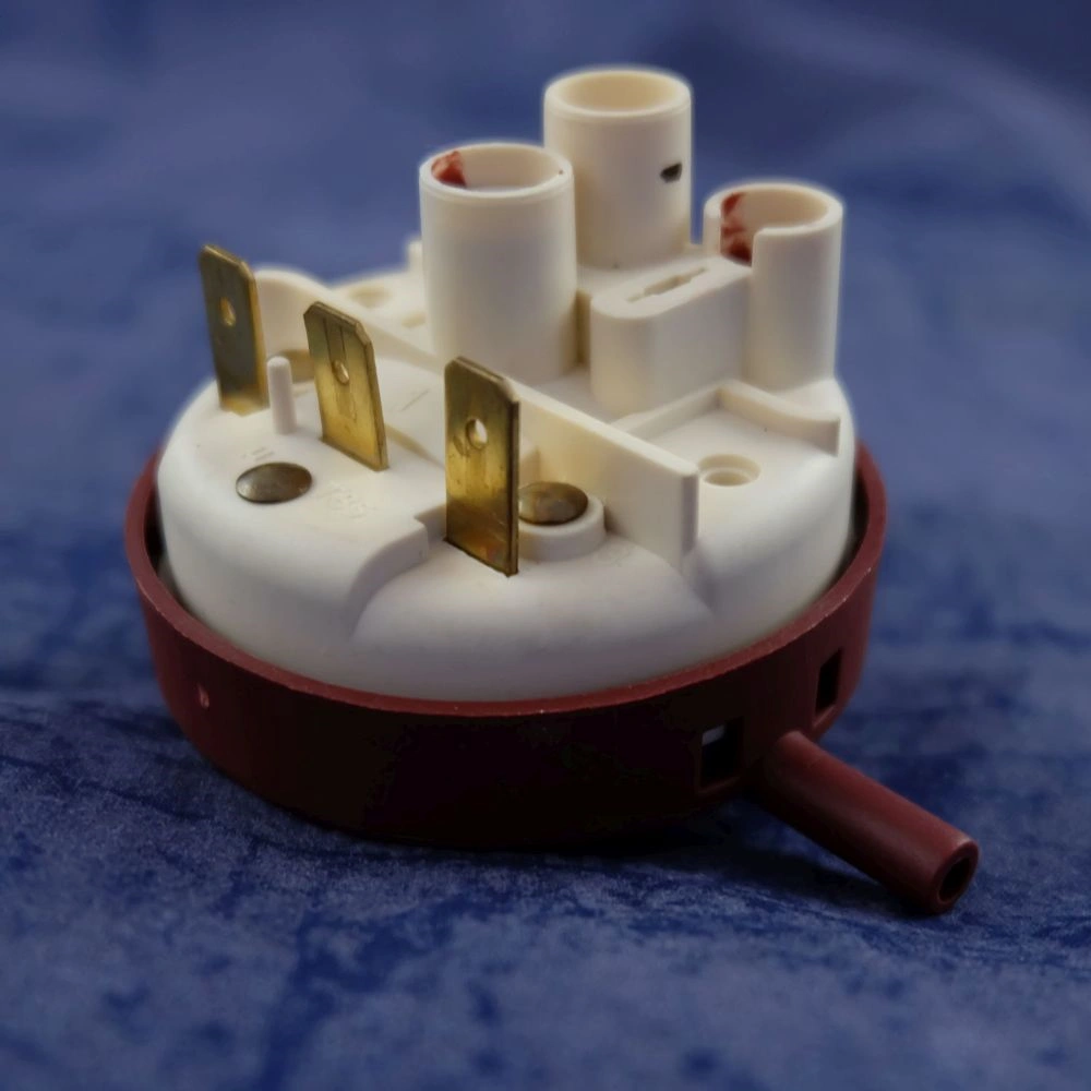 Vízszintszabályzó (eredeti) WHIRLPOOL / INDESIT mosogatógép / RENDELÉSRE