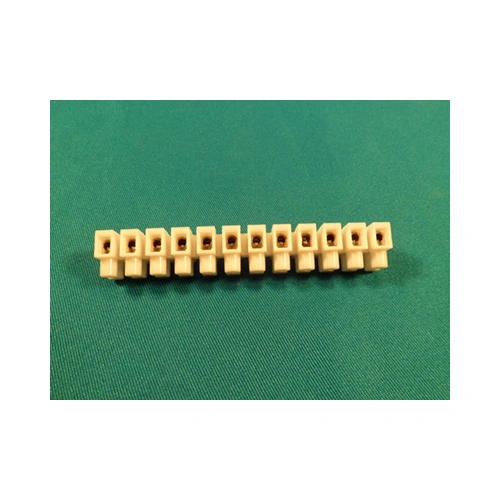 12x2,5 mm2 sorkapocs 450V/3A