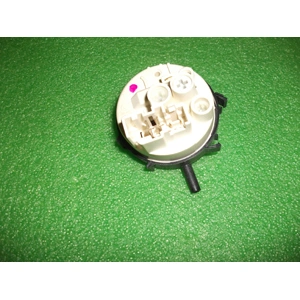 1 szintes vízszintszabályzó WHIRLPOOL AWT2288/3 / RENDELÉSRE