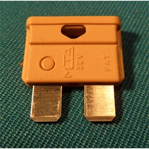 5A  32V  késes biztosíték /RENDELÉSRE