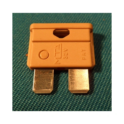 5A  32V  késes biztosíték /RENDELÉSRE