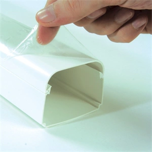 90x65 mm / 2 méter, Dekorcsatorna, fedéllel, fehér, fóliázott (VECAMCO) klíma 8db/csomag