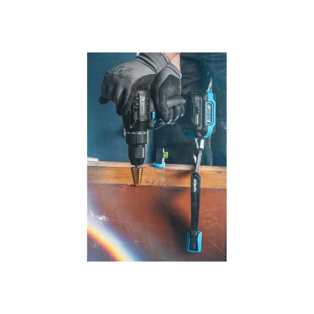 Akkumulátoros fúró-csavarozó szett,  szénkefementes motor, 4 Ah akku, 18 V, 80 Nm, koffer, HÖGERT HT2E246-B14DD