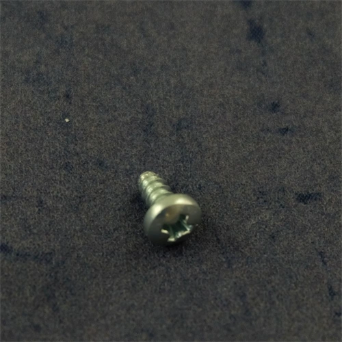 Csavar, tető (eredeti) GORENJE/MORA tűzhely / RENDELÉSRE