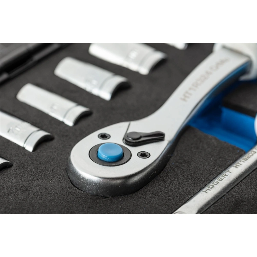 Dugókulcs és bitkészlet 1/4", 53 részes, 72 fogas racsni, fém tartóban, 25 év garancia, HÖGERT HT1R485