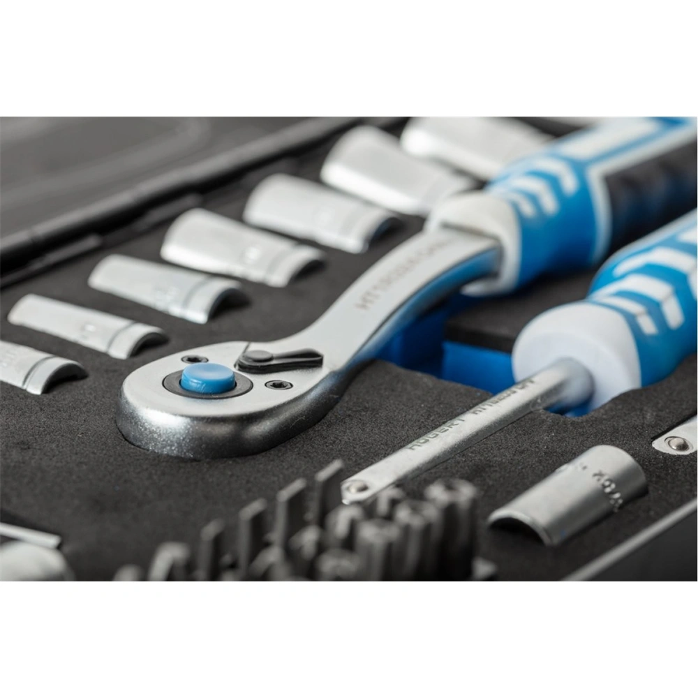 Dugókulcs és bitkészlet 1/4", 53 részes, 72 fogas racsni, fém tartóban, 25 év garancia, HÖGERT HT1R485