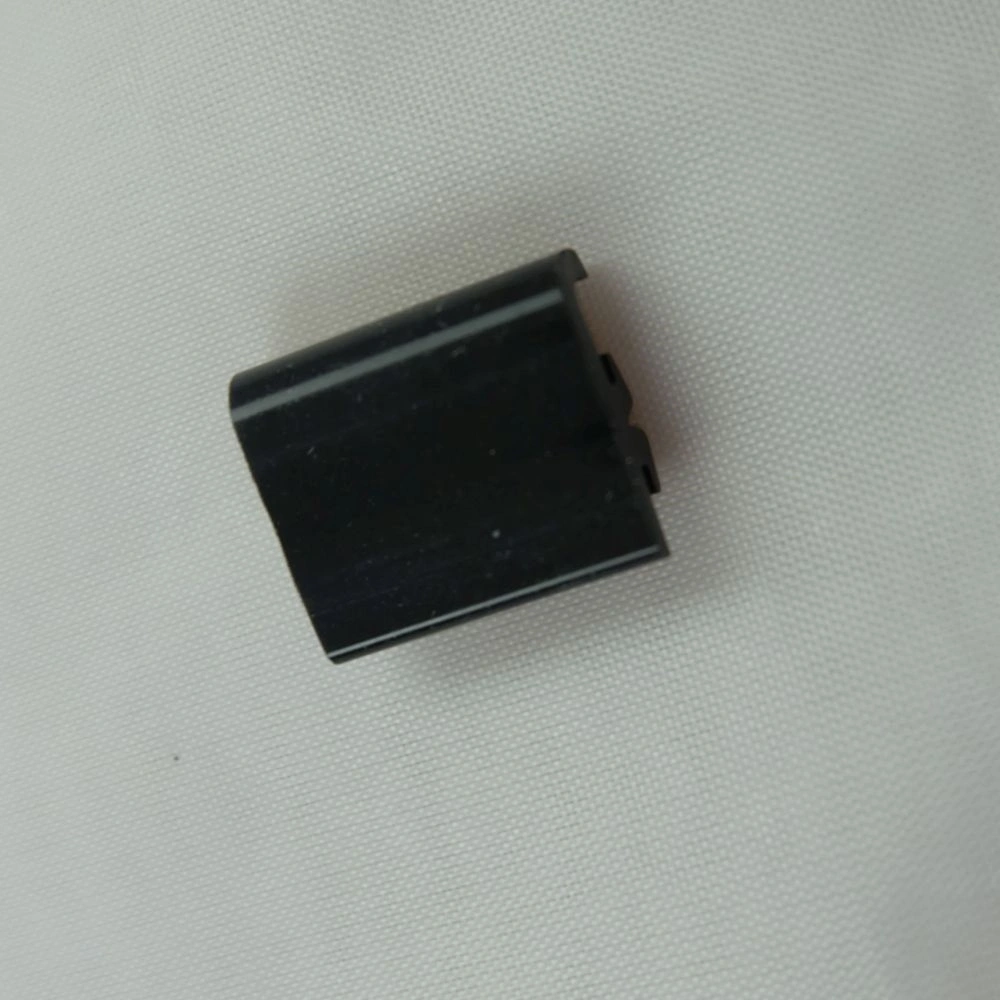 Közdarab, ajtó szellőző, felső (eredeti) WHIRLPOOL / INDESIT tűzhely / RENDELÉSRE