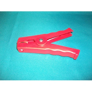 Krokodilcsipesz nagy piros szigetelt /RENDELÉSRE