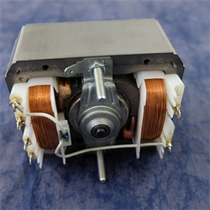 Motor (eredeti) ELICA pl.: ELITE14 LUX páraelszívó / RENDELÉSRE