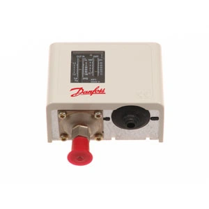 Nyomáskapcsoló szívó KP1 Danfoss 060-110166/RENDELÉSRE