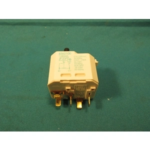 Nyomókapcsoló (eredeti) WHIRLPOOL szárítógép / RENDELÉSRE