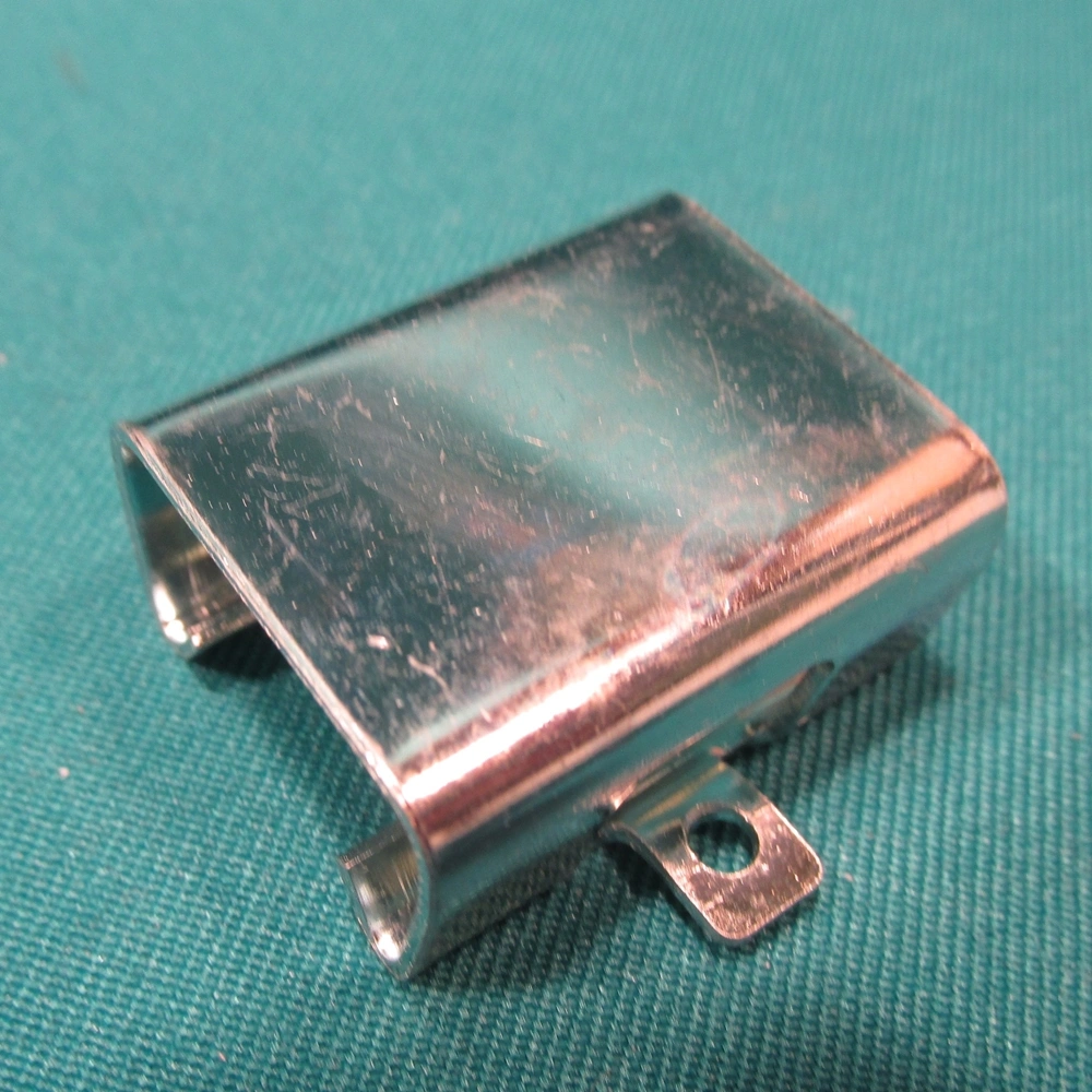 Rögzítő csat ( üst , eredeti ) WHIRLPOOL mosógép / RENDELÉSRE