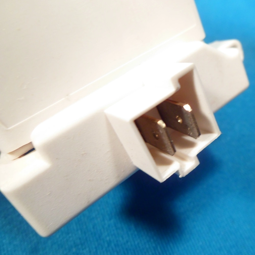 Szivattyú, ürítő, 3 körmös, hátul stekkeres (eredeti) WHIRLPOOL mosogatógép / RENDELÉSRE