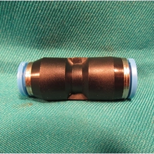 Toldó szűkítő 8/6mm (vízcsőhöz, egyenes, merevített) Side by side hűtőgép / RENDELÉSRE